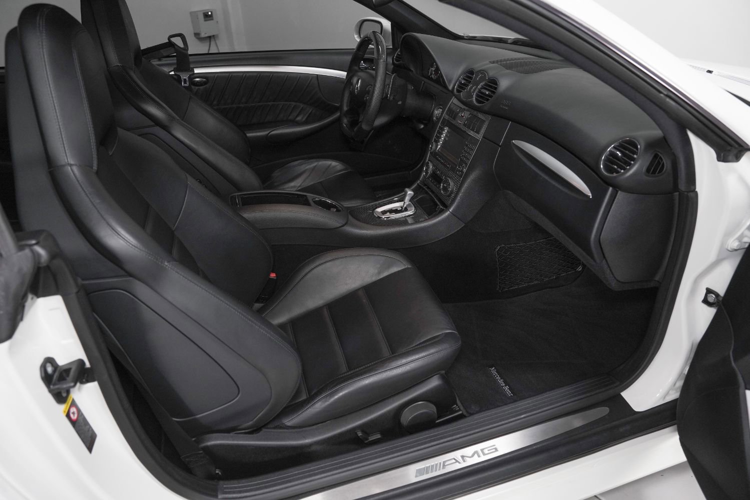 Used 2008 Mercedes-Benz CLK 63 AMG Black Series image 2