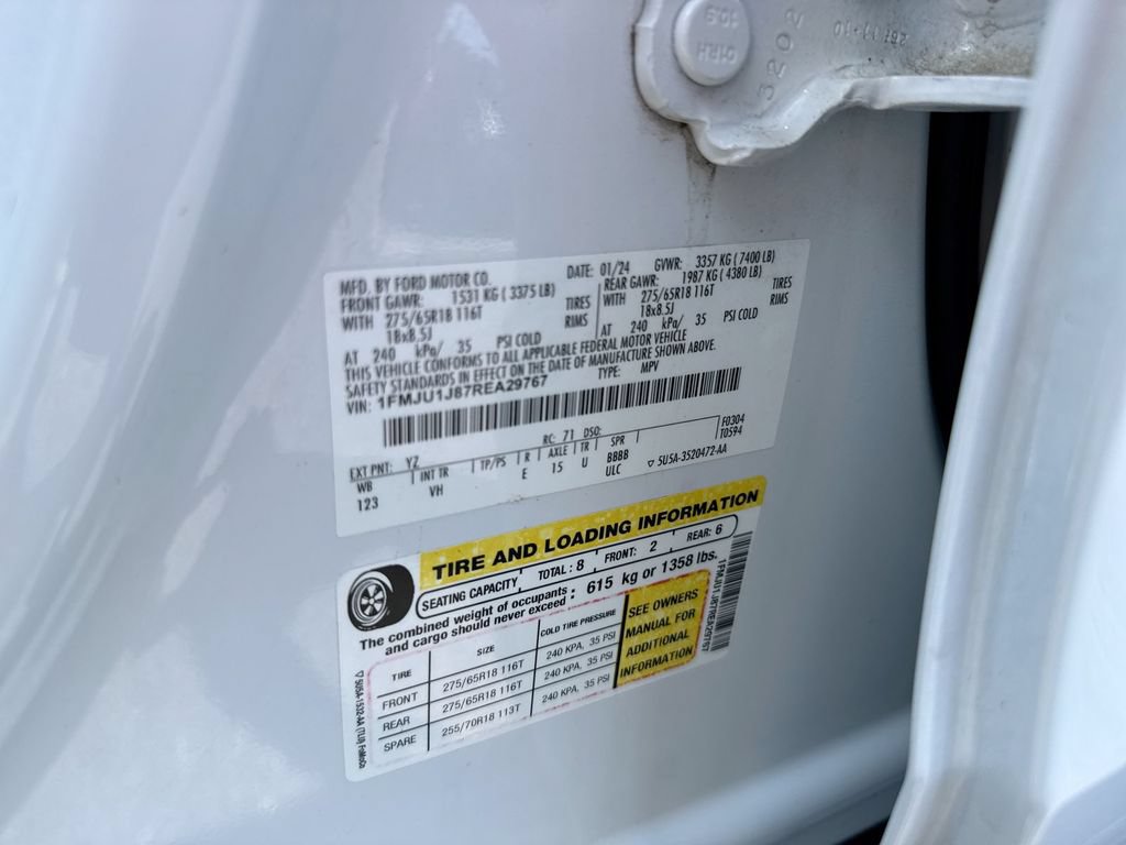 Used 2024 Ford Expedition XLT AWD/4WD image 29