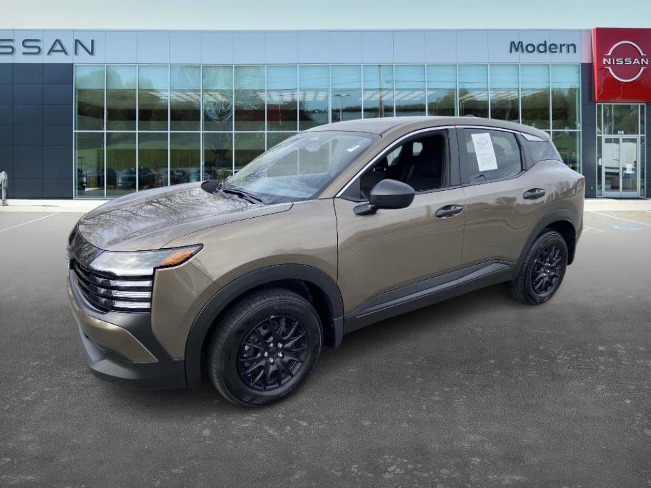 Certified 2025 Nissan Kicks S image 1