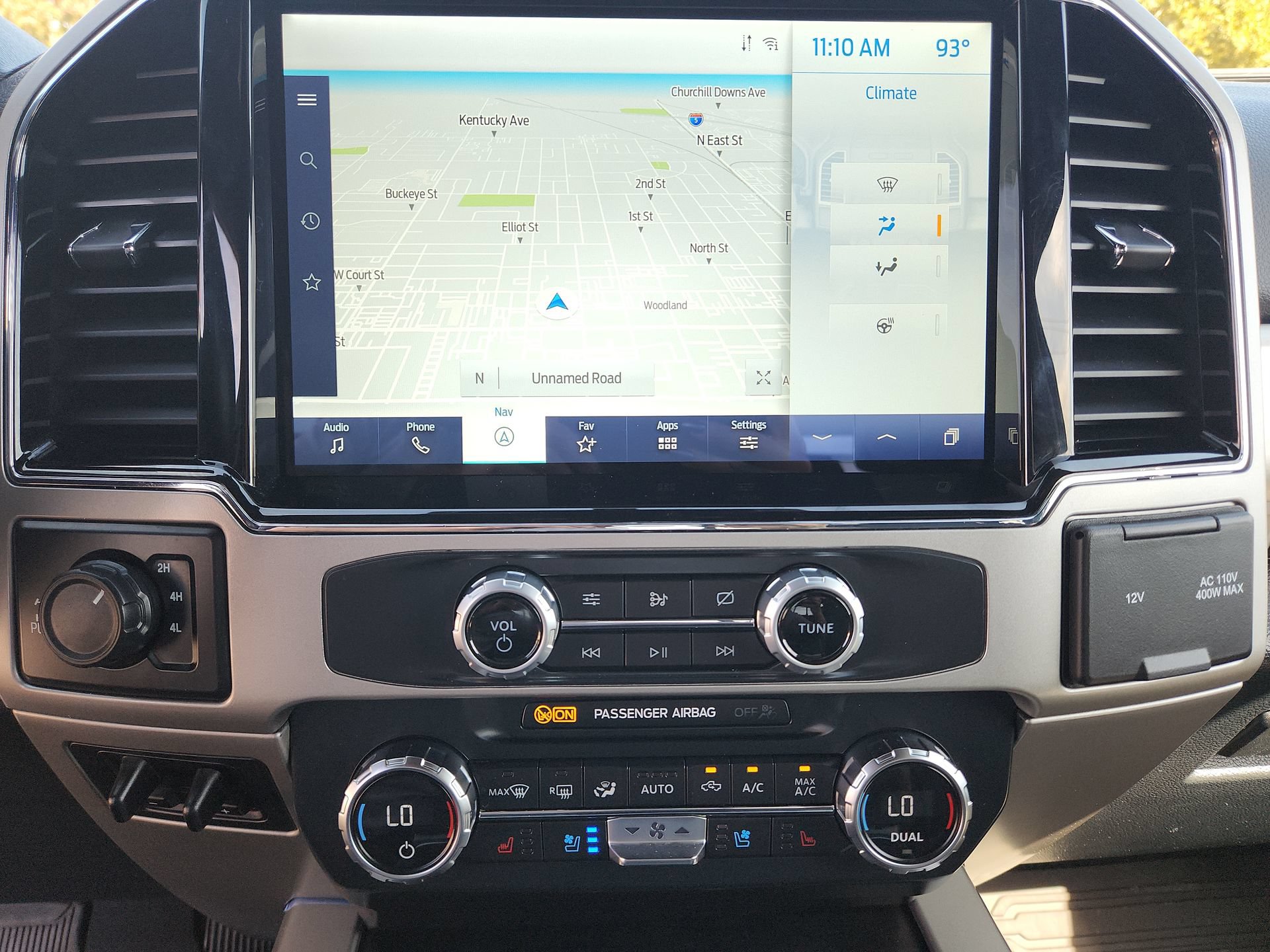 Used 2022 Ford F250 Lariat w/ Lariat Ultimate Package AWD/4WD image 16