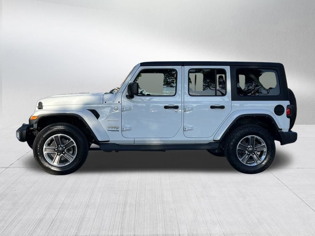 Used 2022 Jeep Wrangler Unlimited Sahara AWD/4WD image 8