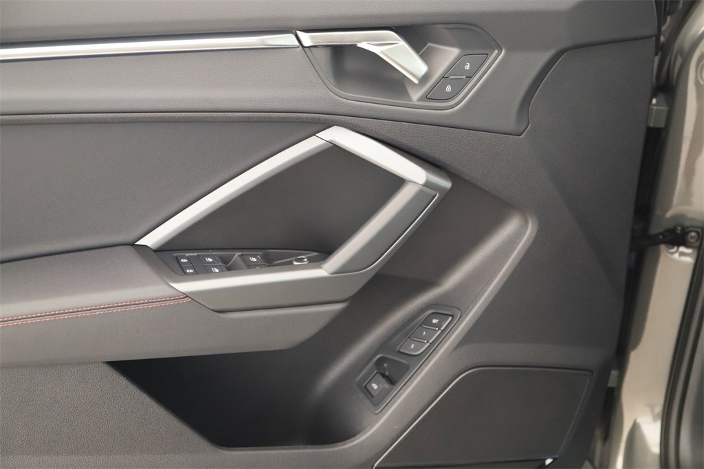 New 2025 Audi Q3 2.0T Premium Plus image 22