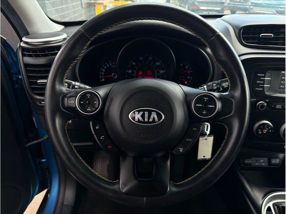 Used 2016 Kia Soul + w/ Designer's Package FWD image 14