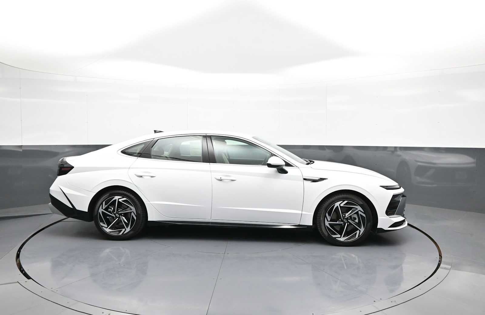 New 2026 Hyundai Sonata SEL AWD/4WD image 5