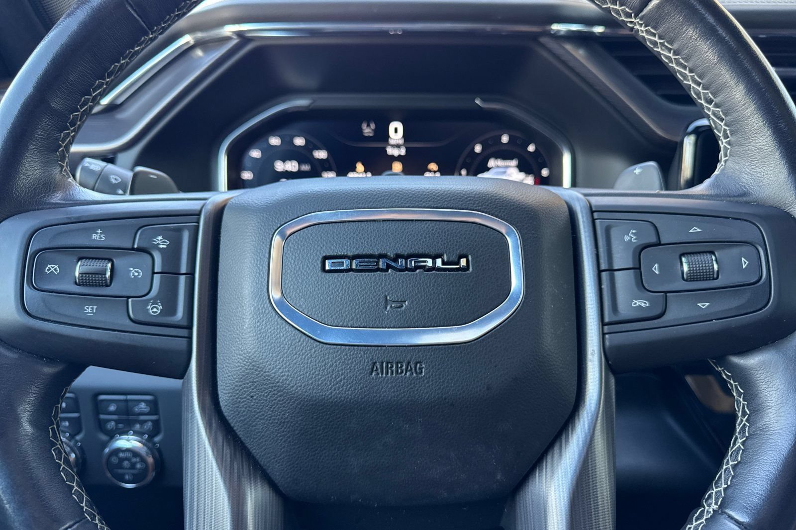 Certified 2025 GMC Sierra 1500 Denali Ultimate AWD/4WD image 23