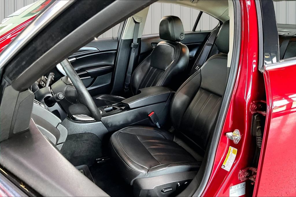 Used 2013 Buick Regal Premium FWD image 19