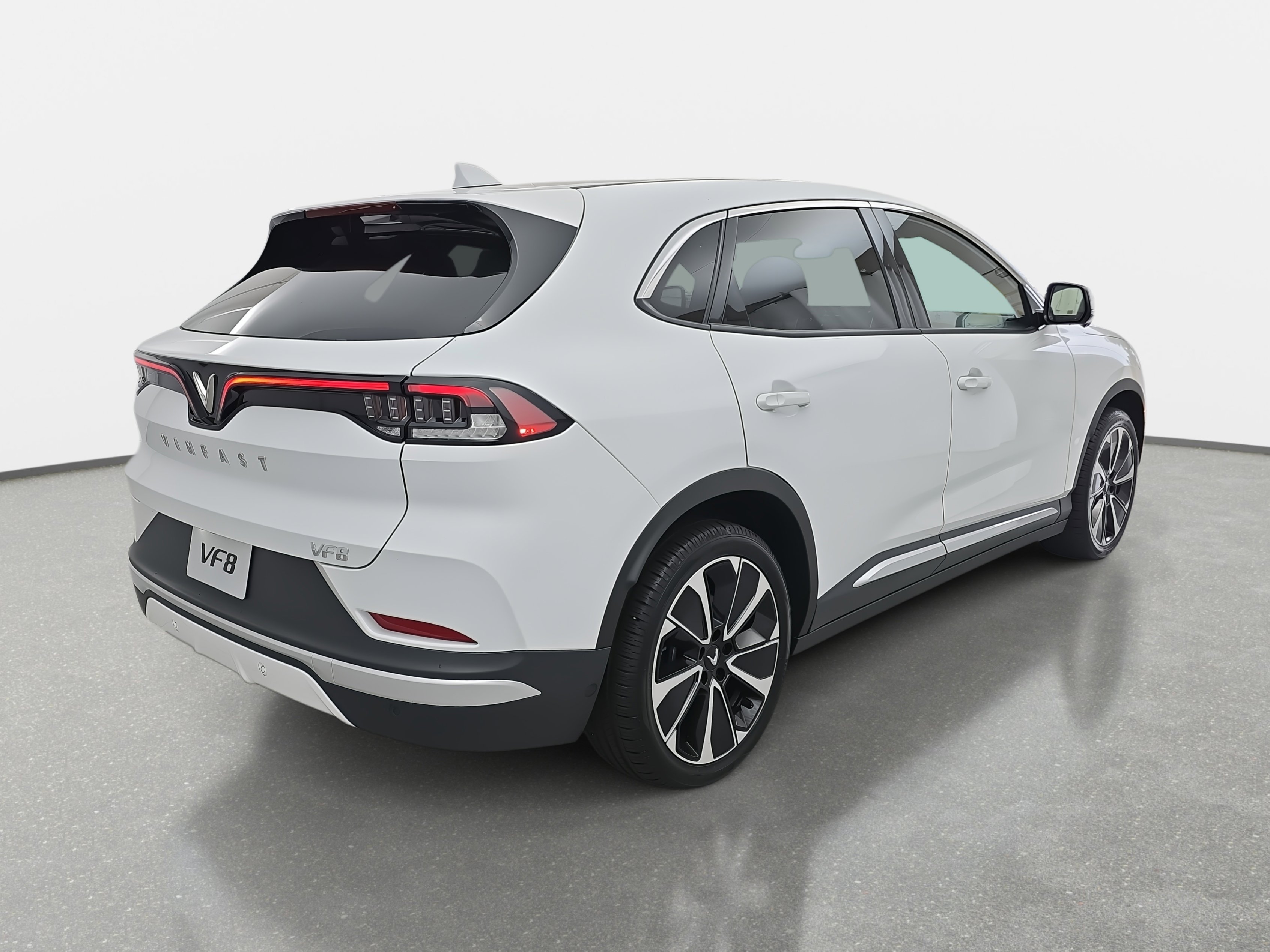 New 2025 VinFast VF 8 Plus image 5
