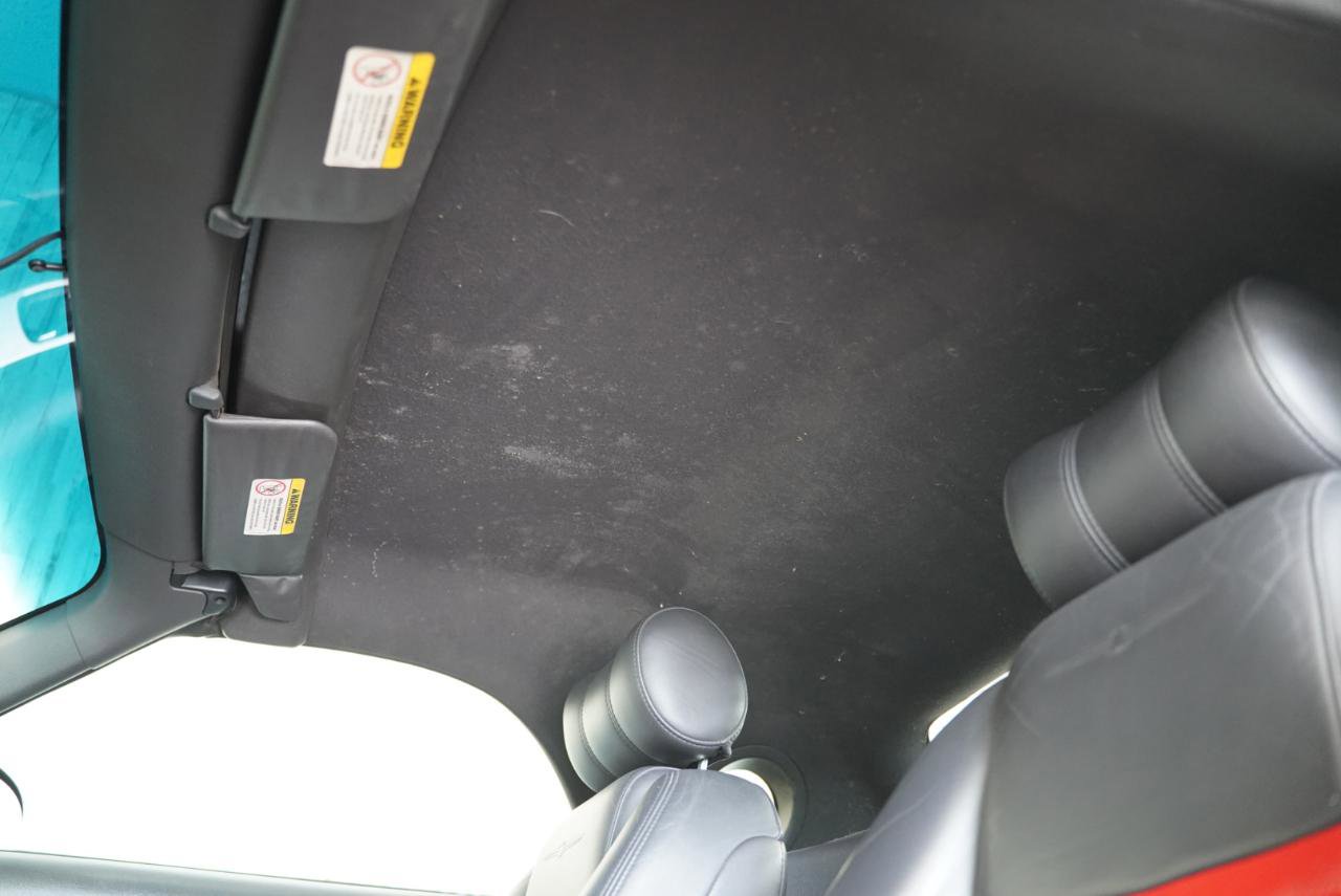 Used 2002 Ford Thunderbird image 29