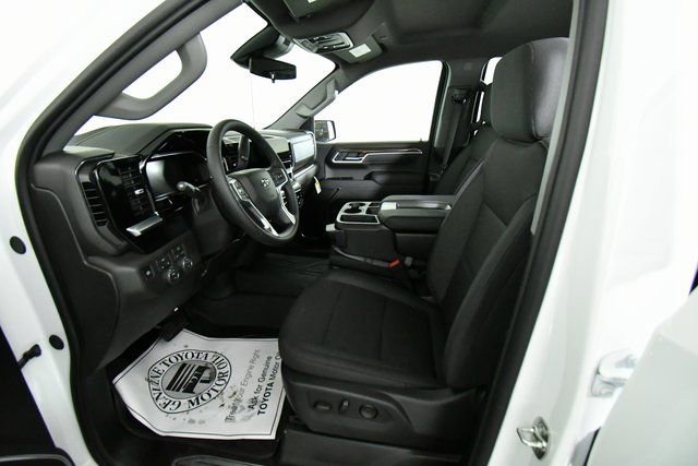New 2026 Chevrolet Silverado 1500 RST w/ RST Select Package image 5