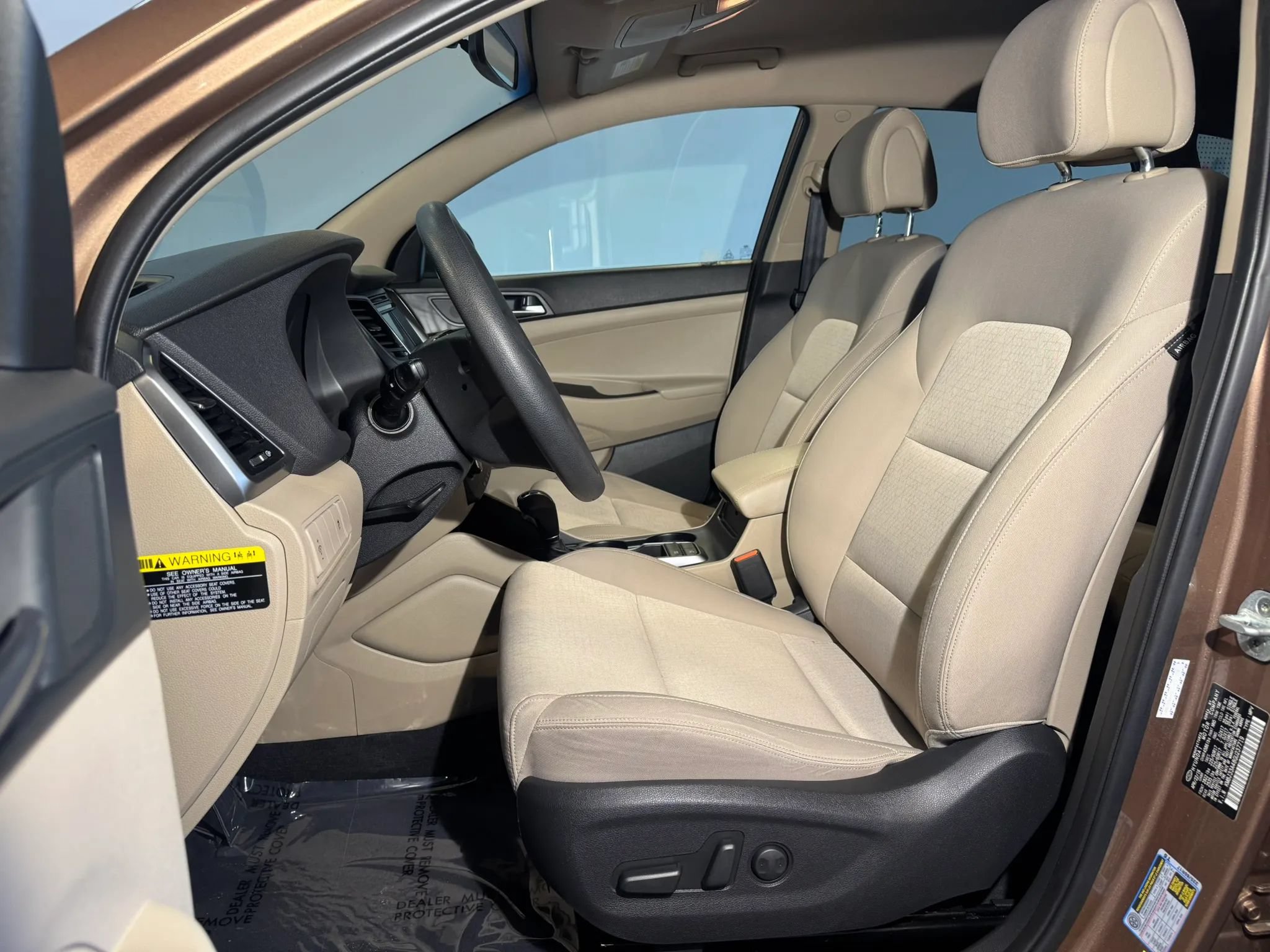Used 2016 Hyundai Tucson SE w/ Option Group 02 FWD image 7