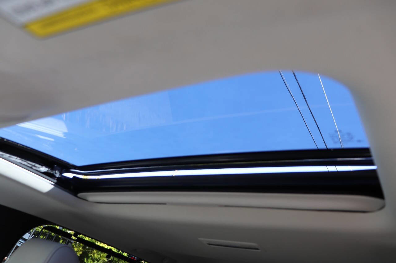 Used 2024 MAZDA CX-90 Plug-In Hybrid w/ Preferred image 24