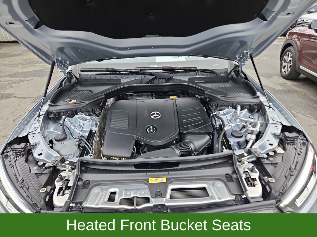 Used 2024 Mercedes-Benz GLC 300 4MATIC w/ AMG Line image 40