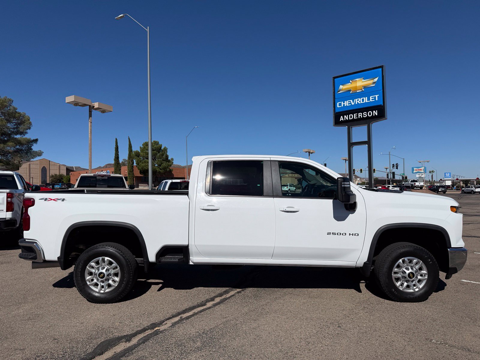 Certified 2024 Chevrolet Silverado 2500 LT AWD/4WD image 5