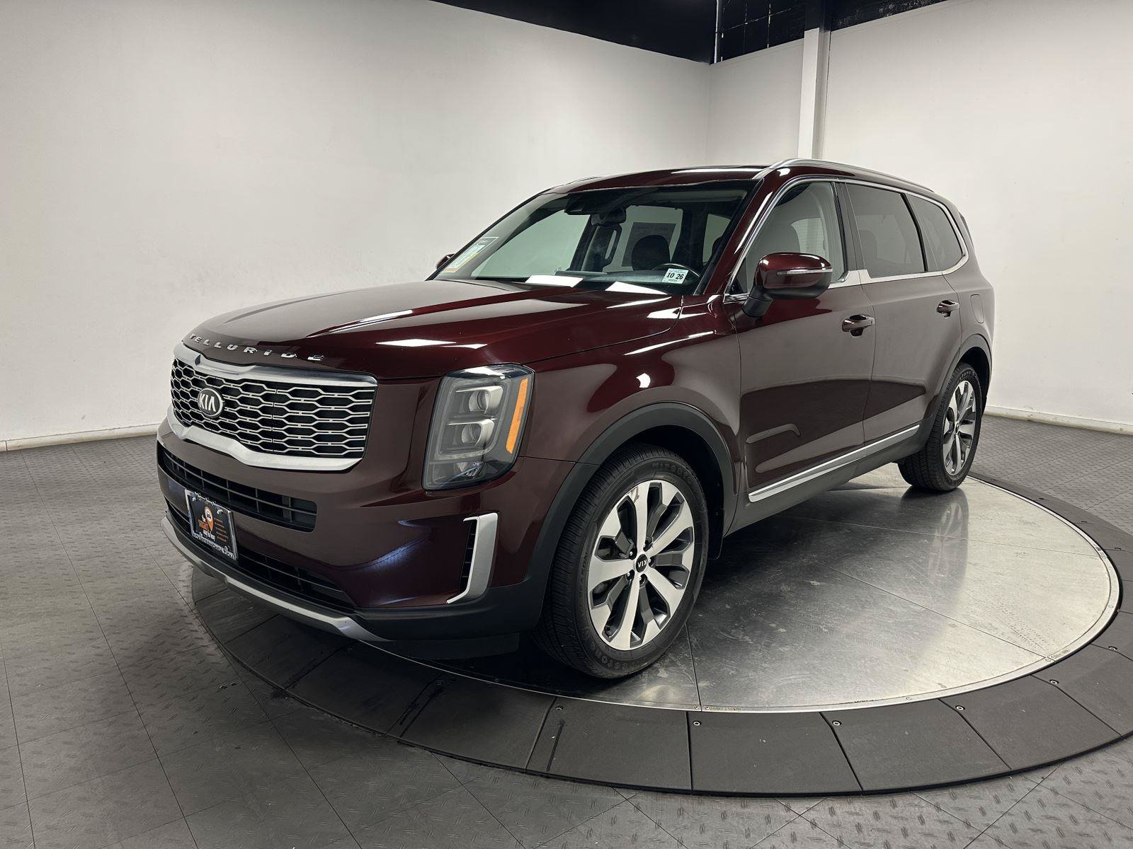 Used 2021 Kia Telluride EX w/ EX Premium Package FWD image 1
