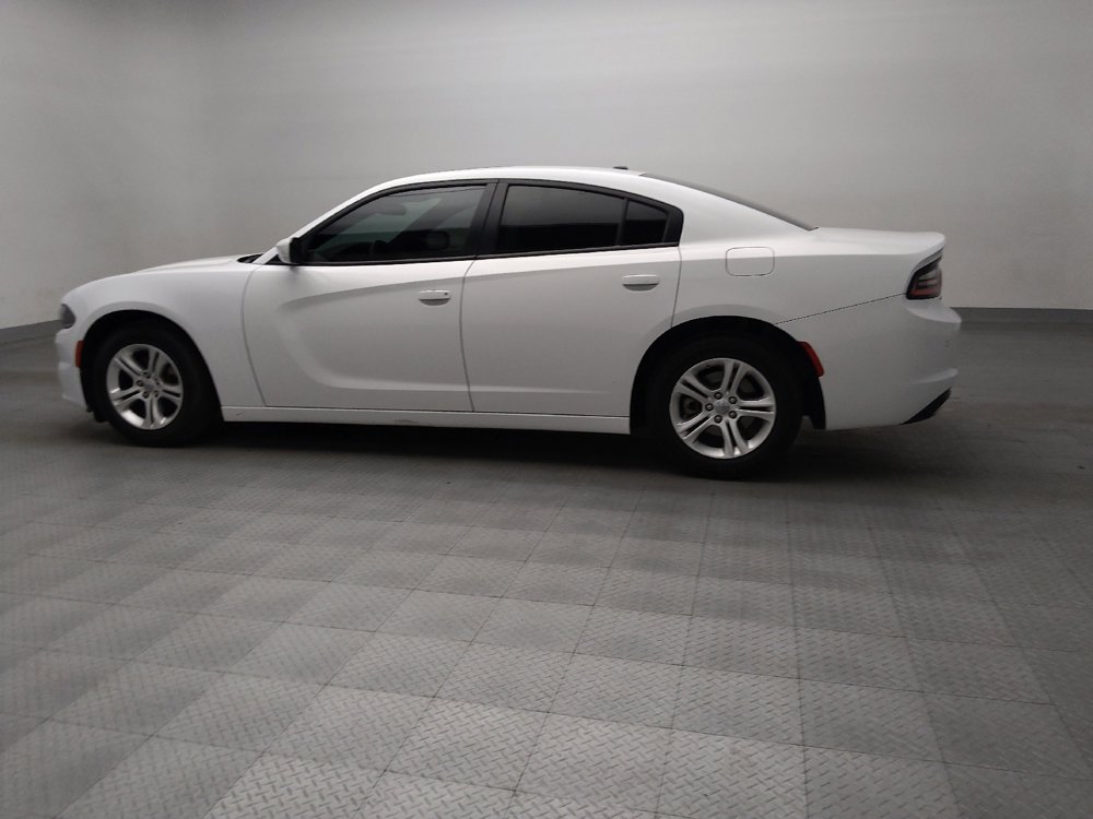 Used 2022 Dodge Charger SXT w/ Cold Weather Package RWD image 3