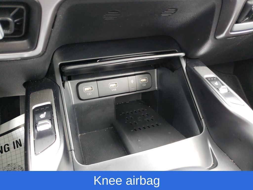 Used 2023 Kia Sorento S w/ Panoramic Sunroof Package image 25