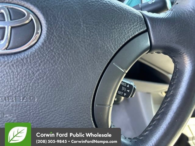 Used 2011 Toyota Tacoma 4x4 Access Cab V6 w/ TRD Sport Pkg image 17