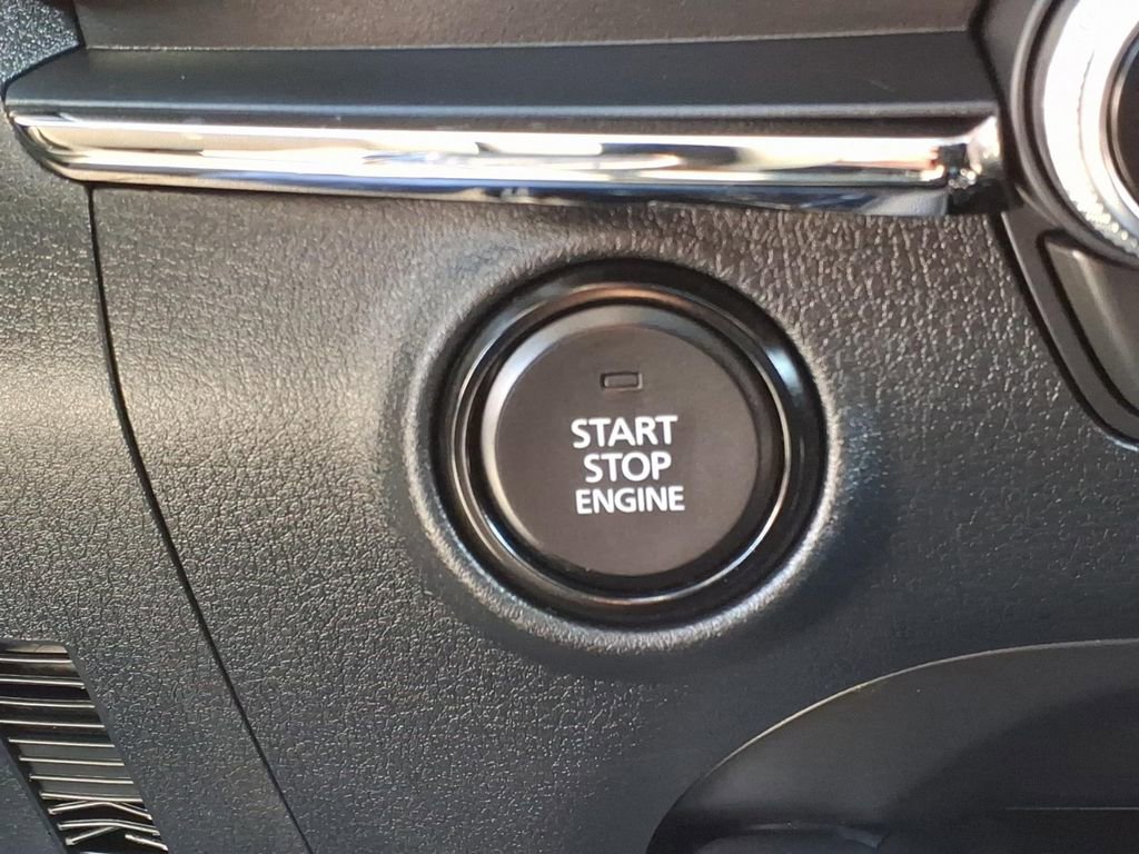 Used 2025 MAZDA MAZDA3 s image 17