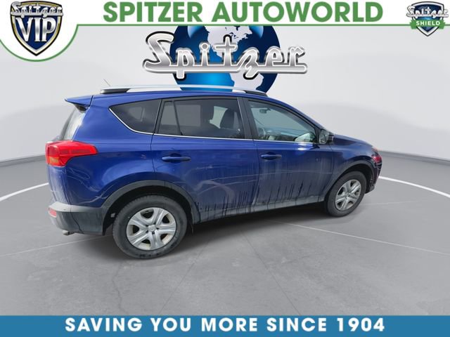 Used 2015 Toyota RAV4 LE image 10