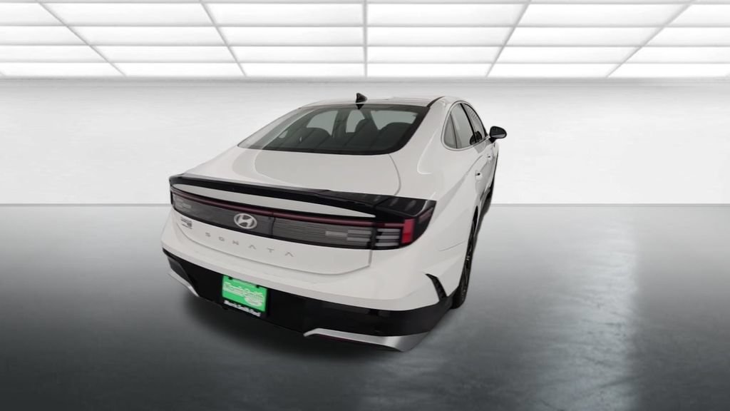 Used 2024 Hyundai Sonata SEL FWD image 7