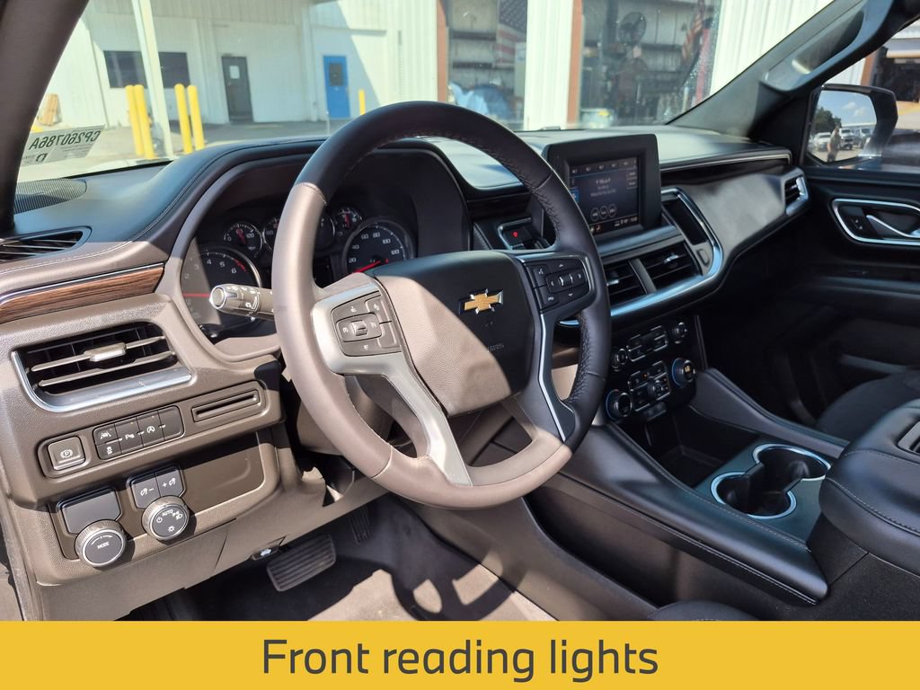 Used 2023 Chevrolet Suburban LS RWD image 32