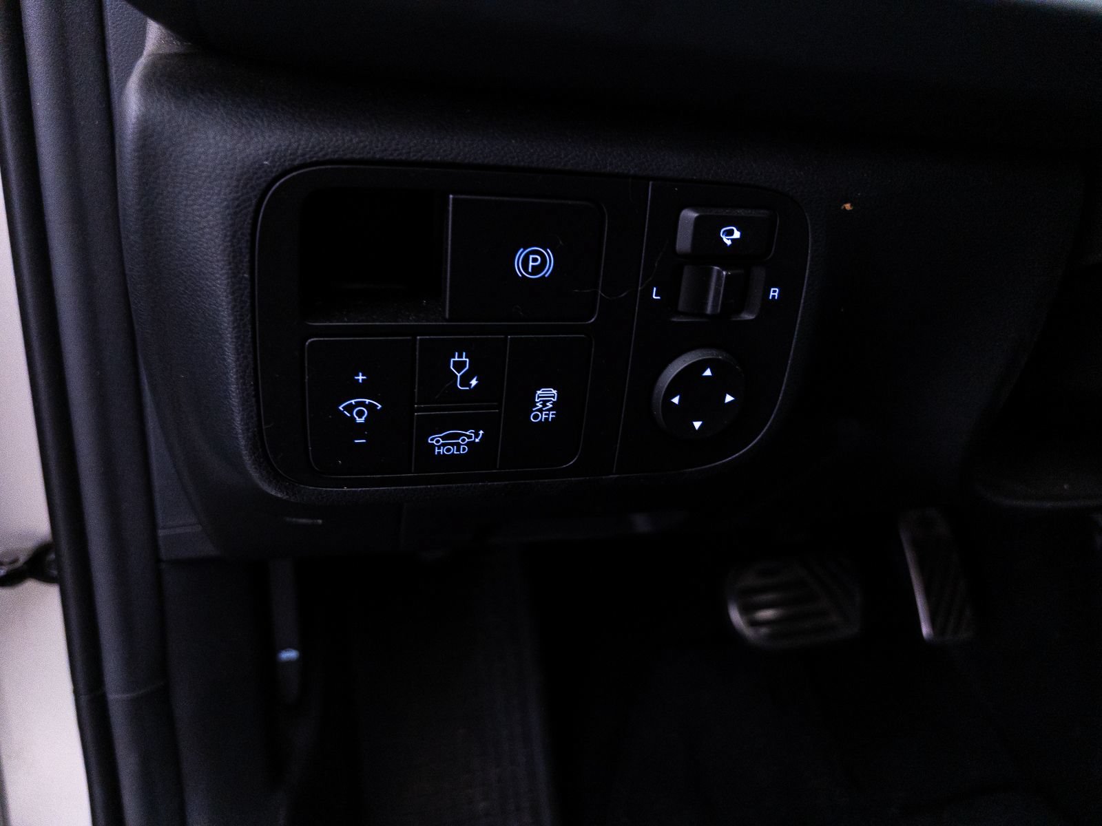 Used 2023 Hyundai Ioniq 6 Limited RWD image 20