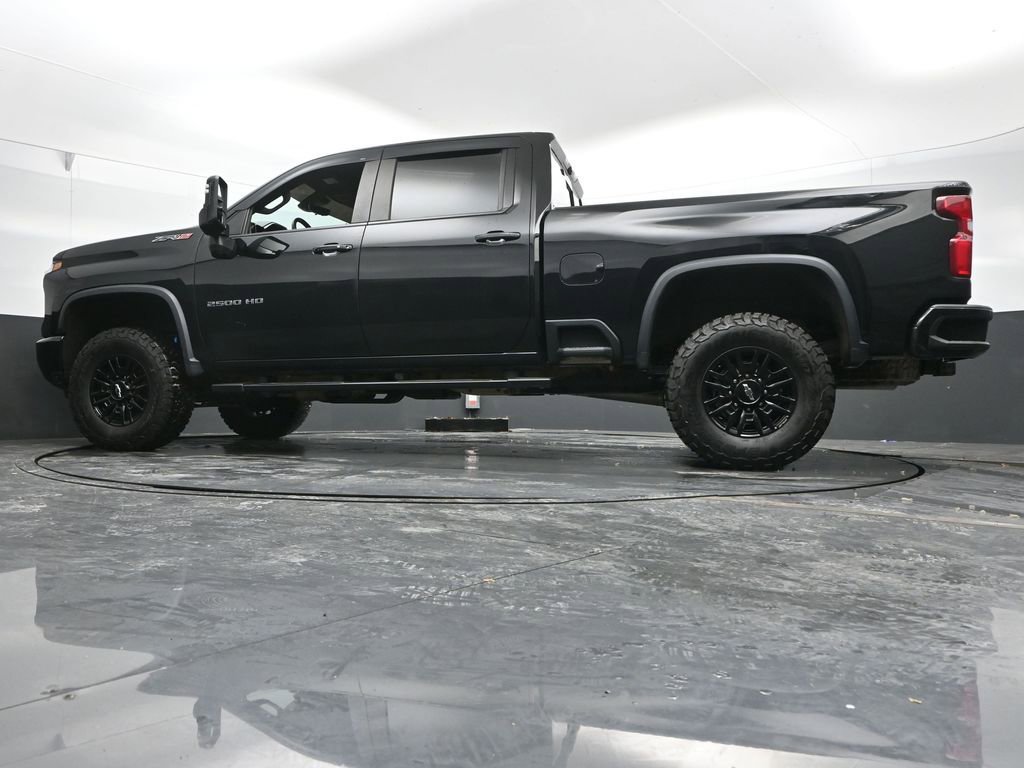 Used 2024 Chevrolet Silverado 2500 ZR2 w/ Technology Package AWD/4WD image 52