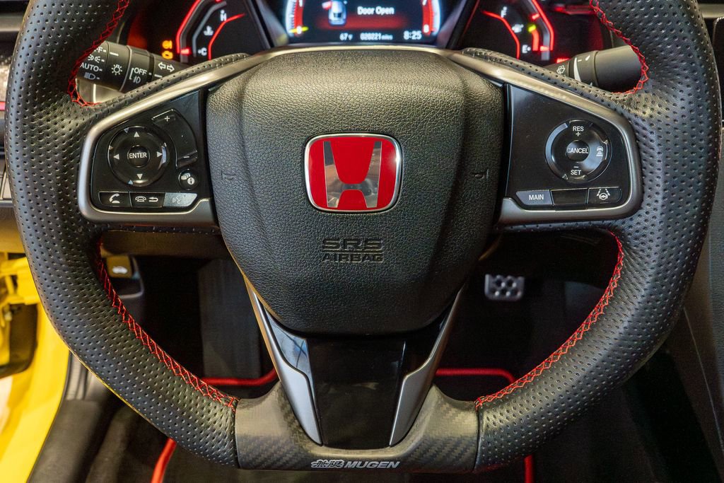 Used 2021 Honda Civic Type R Limited image 23