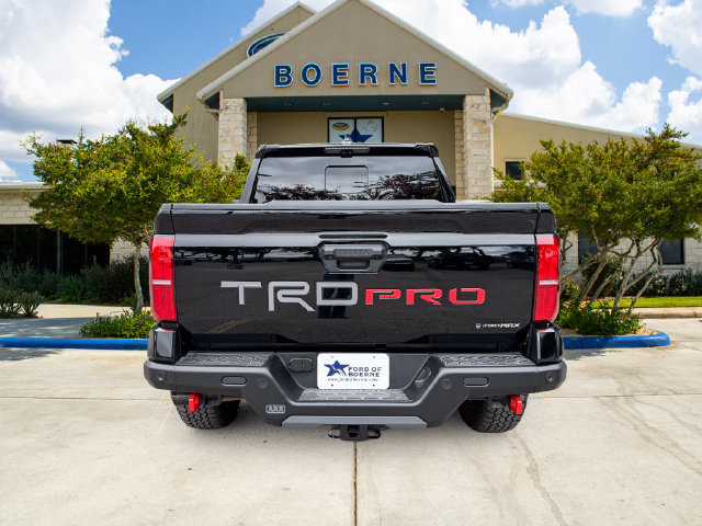 Used 2026 Toyota Tacoma TRD Pro AWD/4WD image 4