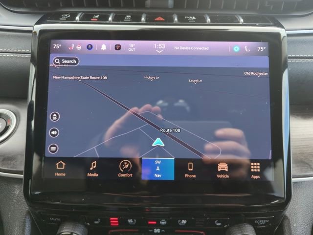 Used 2023 Jeep Grand Cherokee Limited w/ Luxury Tech Group II image 27