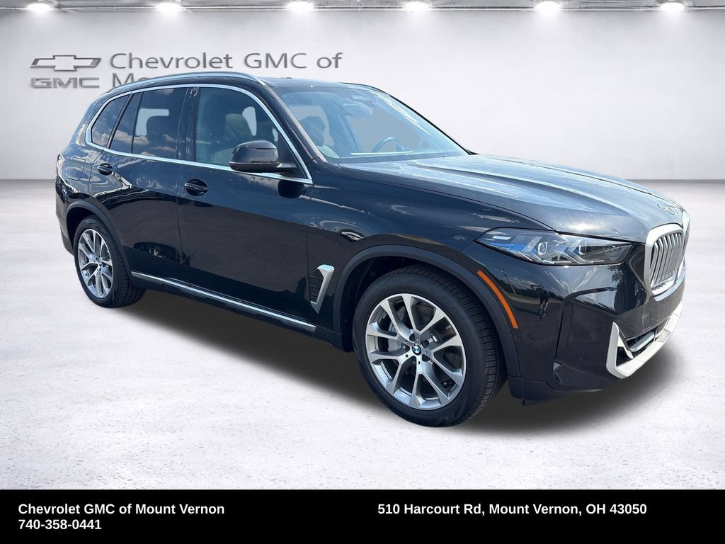 Used 2026 BMW X5 xDrive50e AWD/4WD image 9