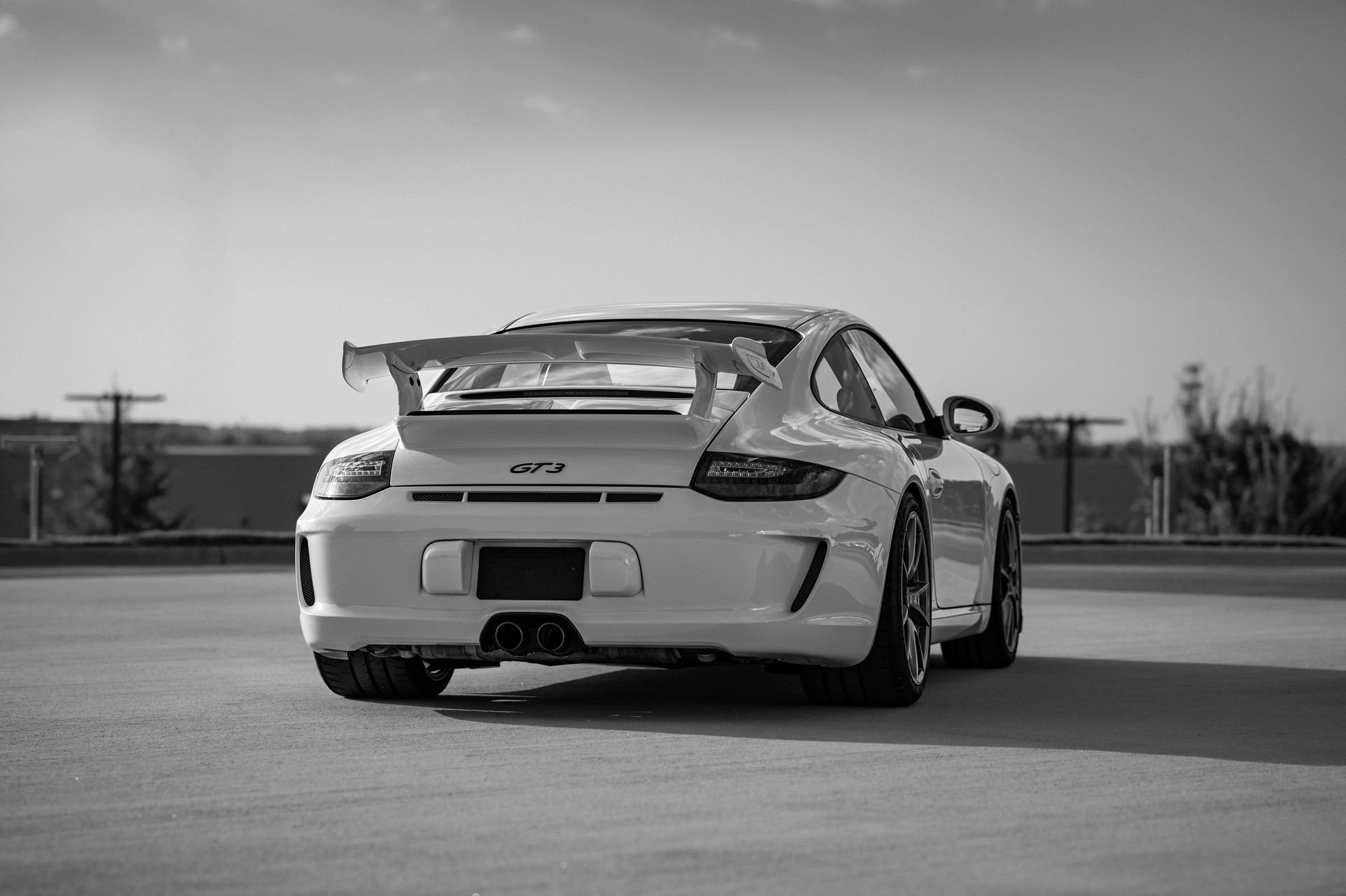 Used 2010 Porsche 911 GT3 RWD image 12