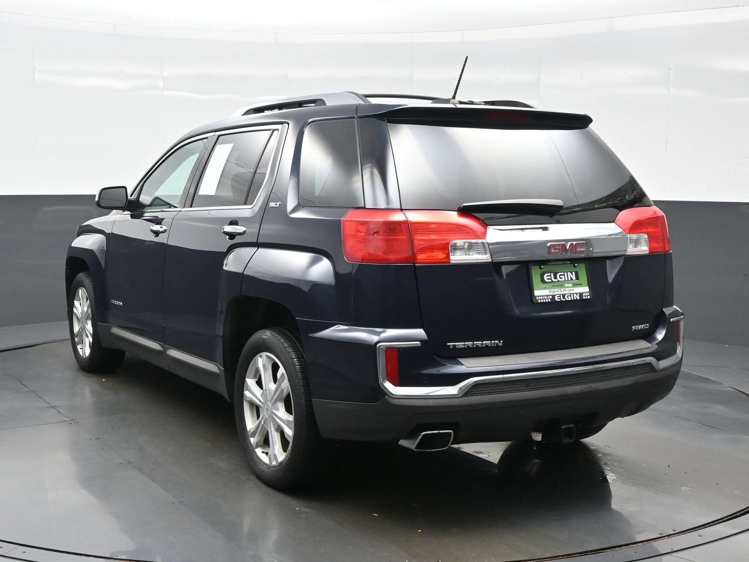 Used 2017 GMC Terrain SLT w/ Open Road Package AWD/4WD image 5