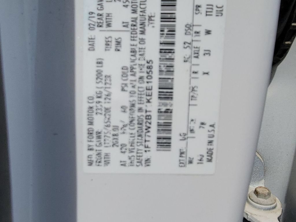 Used 2019 Ford F250 Platinum w/ Platinum Ultimate Package AWD/4WD image 35