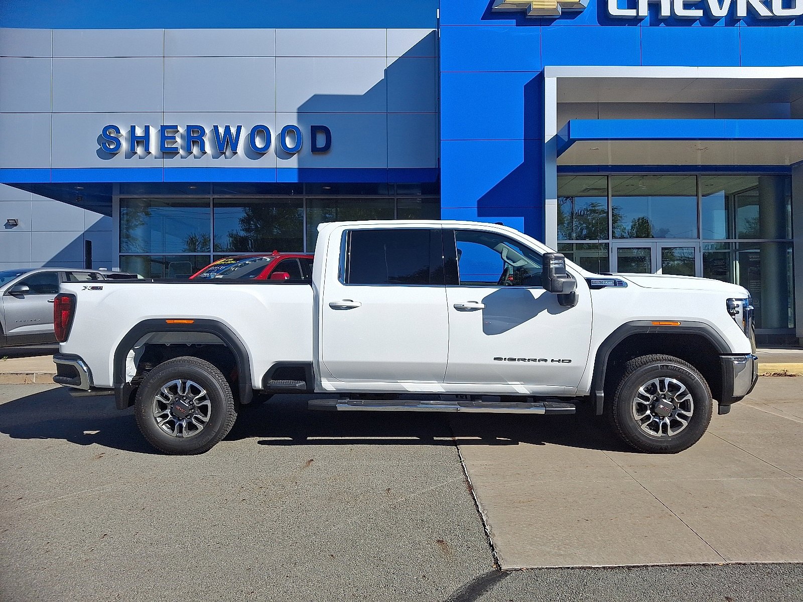 New 2026 GMC Sierra 2500 SLE w/ SLE Value Package; image 7