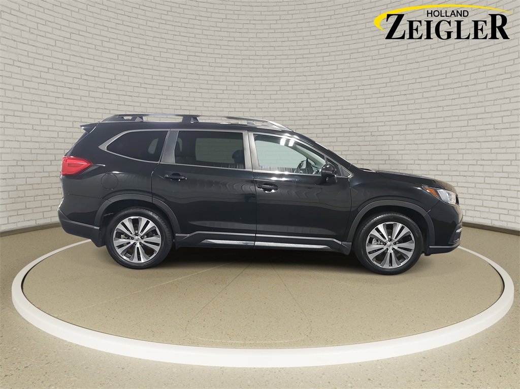 Used 2022 Subaru Ascent Limited w/ Technology Package image 4