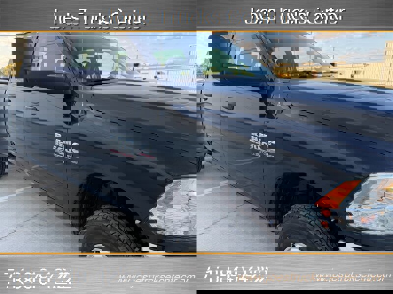 Used 2017 RAM 3500 Tradesman w/ Chrome Appearance Group image 39