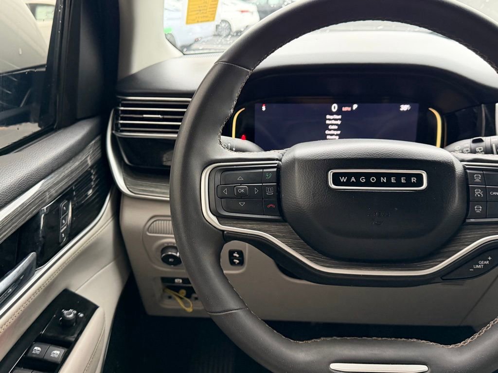 Used 2022 Jeep Wagoneer Series III w/ Premium Group I image 20