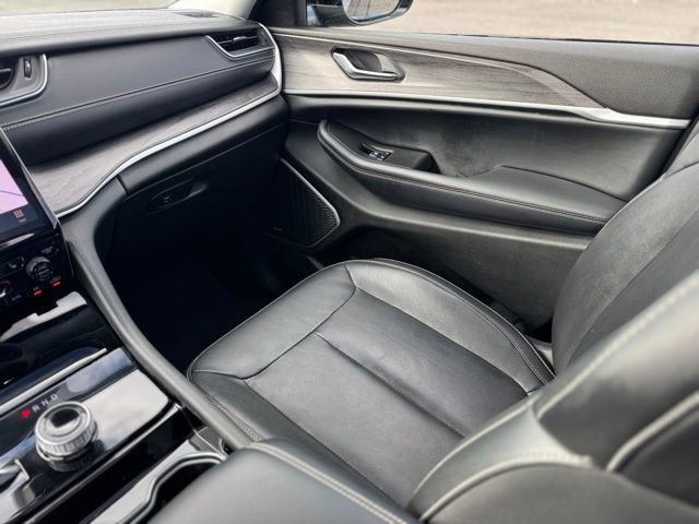 Used 2021 Jeep Grand Cherokee L Limited image 13