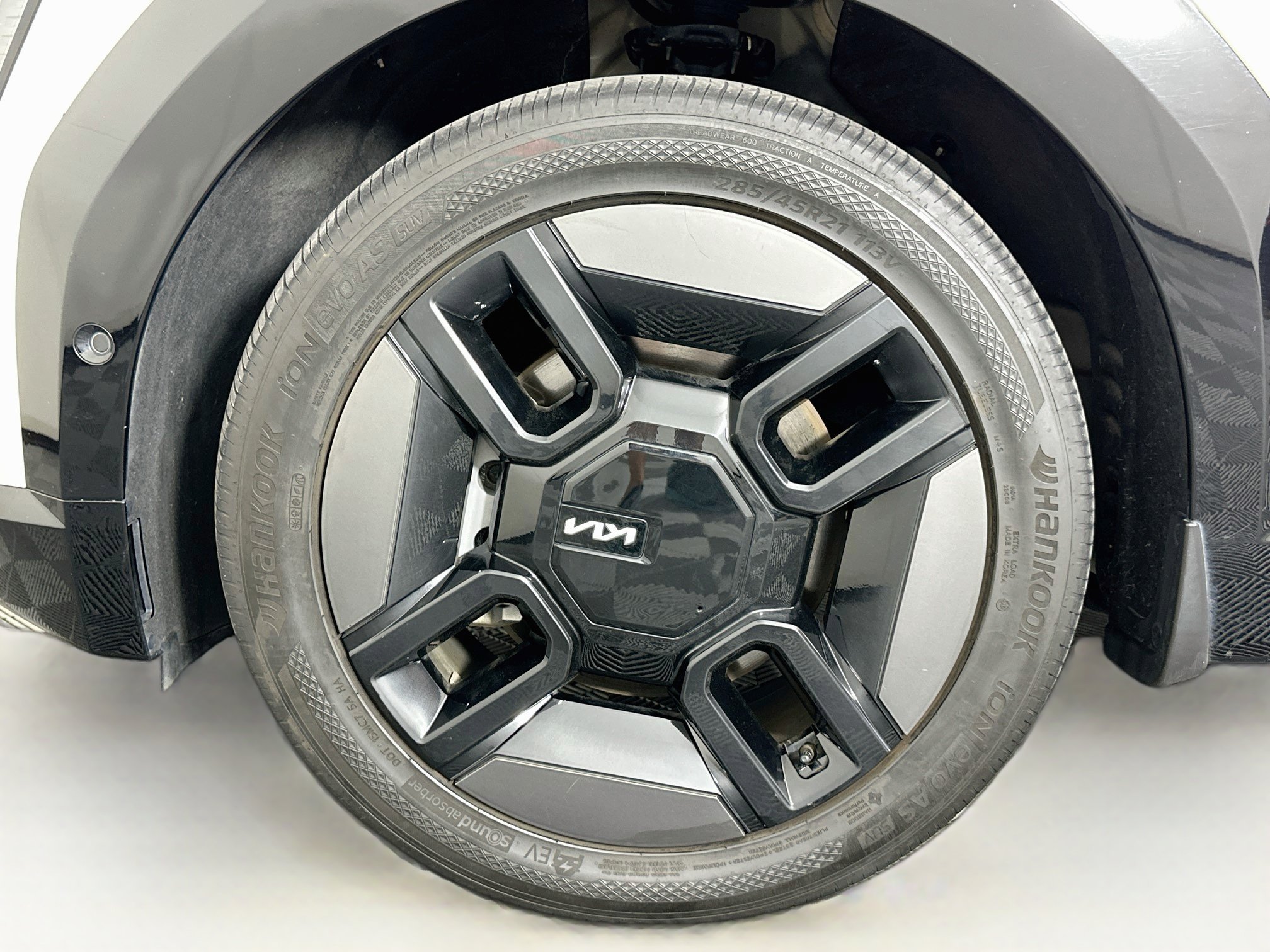Used 2024 Kia EV9 GT-Line AWD/4WD image 11