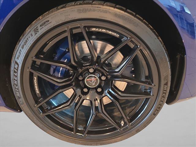 New 2027 Chevrolet Corvette Z06 RWD image 6