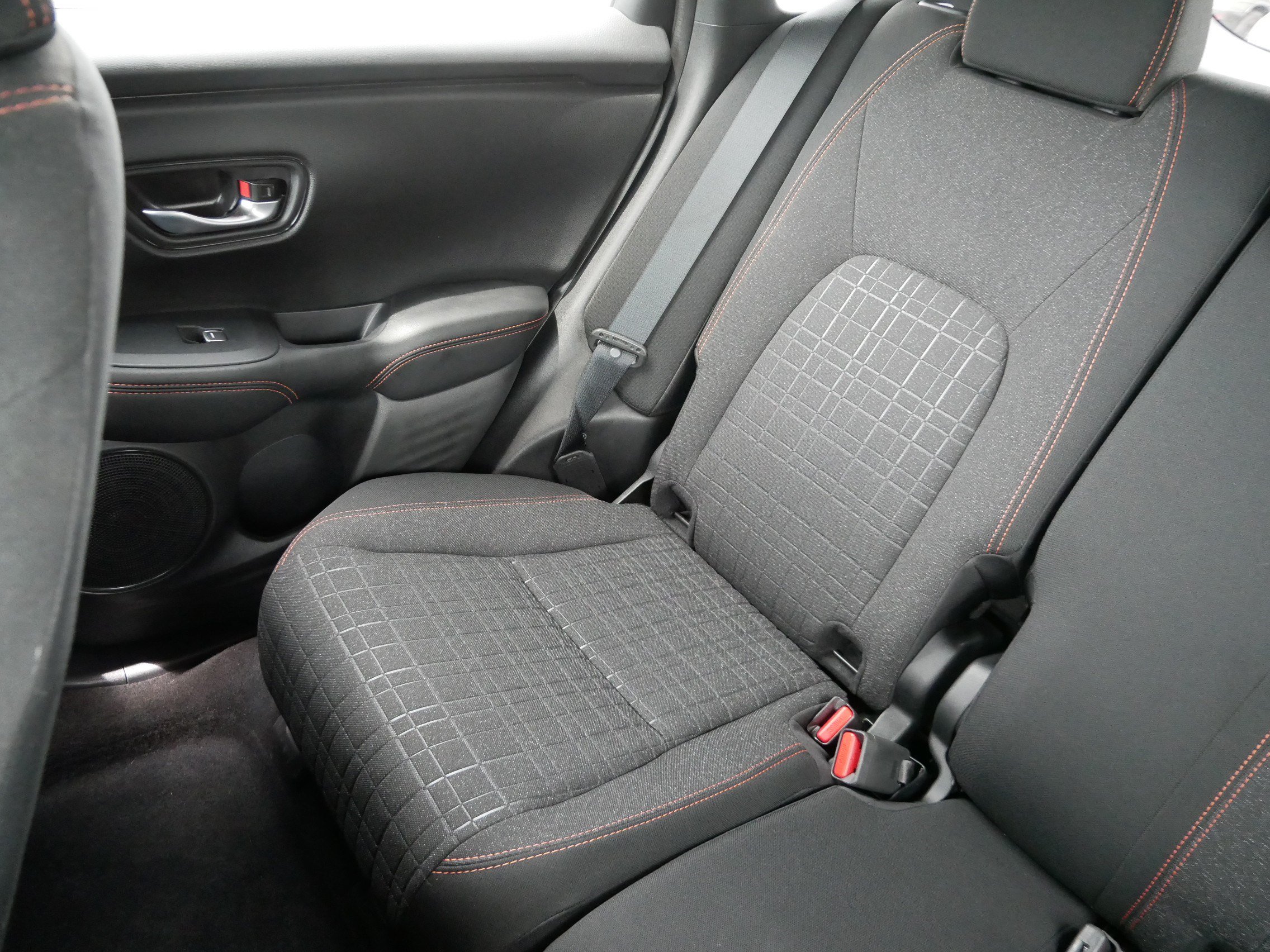 Used 2024 Honda HR-V Sport image 12