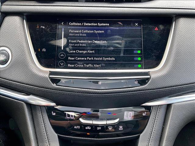 Used 2021 Cadillac XT5 Premium Luxury AWD/4WD image 24