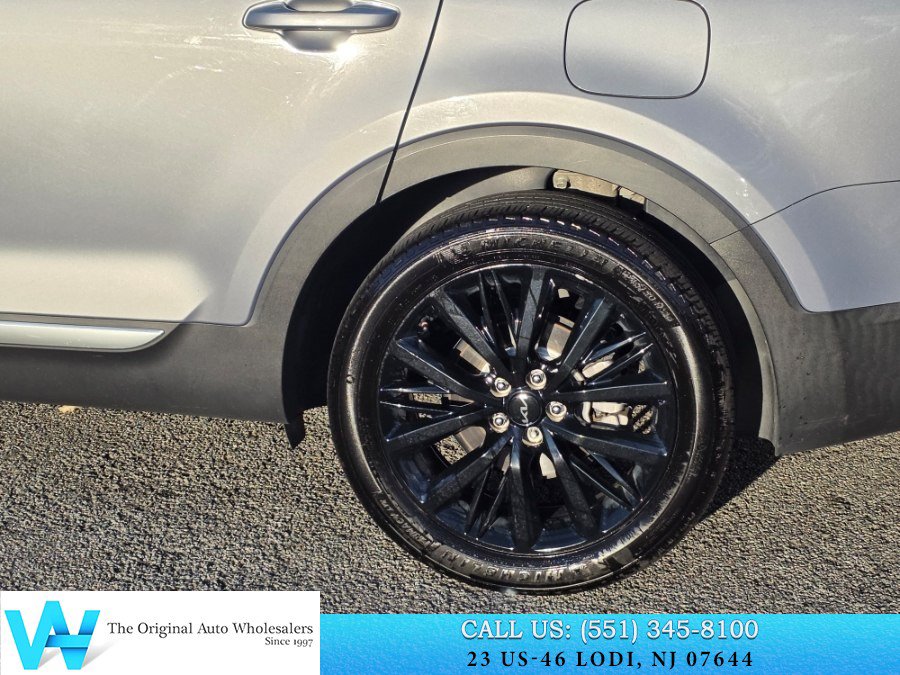 Used 2022 Kia Telluride SX w/ SX Prestige Package AWD/4WD image 19