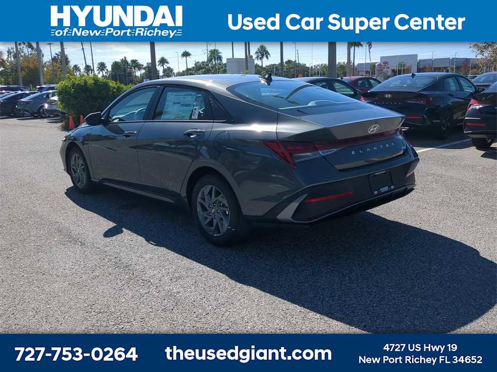 New 2026 Hyundai Elantra Blue w/ Cargo Package image 4