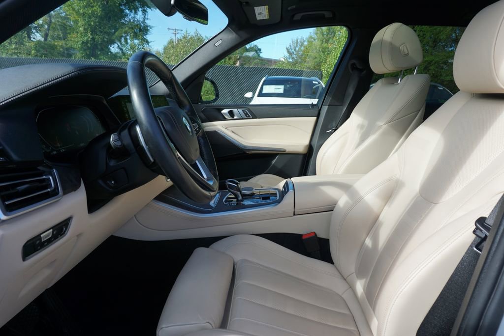 Used 2022 BMW X5 sDrive40i w/ Premium Package image 9