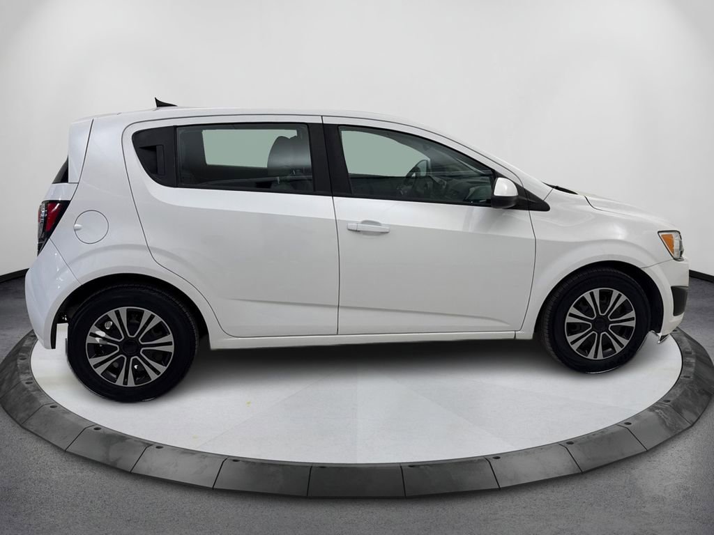 Used 2014 Chevrolet Sonic LS FWD image 4