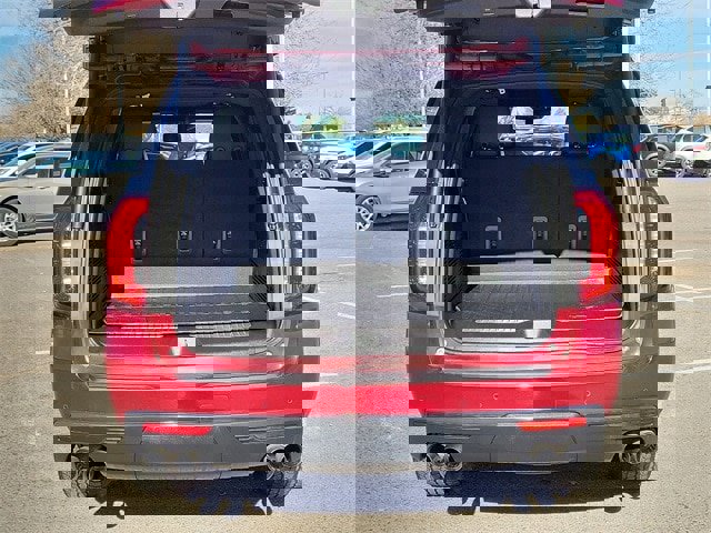 Used 2024 GMC Yukon XL AT4 image 32