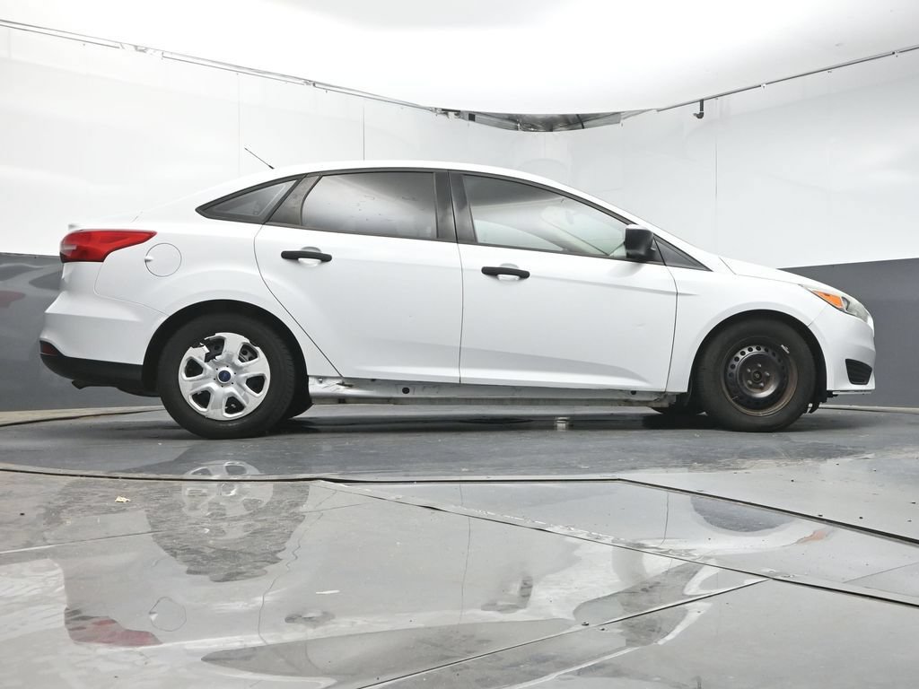 Used 2016 Ford Focus S FWD image 35