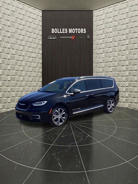 Certified 2024 Chrysler Pacifica Pinnacle FWD image 10